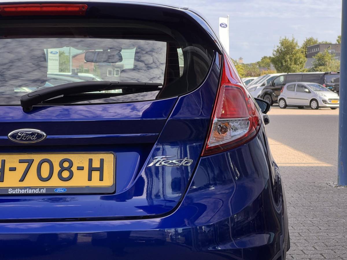 Ford Fiesta Ford Fiesta 1.0 Style | Eerste eigenaar | Airconditioning | Dealer onderhouden | Navigatie