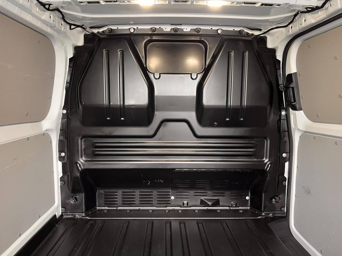 Ford Transit Custom Ford Transit Custom 280 2.0 TDCI L1H1 Trend 136pk | Trekhaak | Camera | Parkeersensoren
