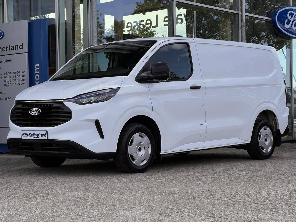 Ford Transit Custom Ford Transit Custom 280 2.0 TDCI L1H1 Trend 136pk | Trekhaak | Camera | Parkeersensoren