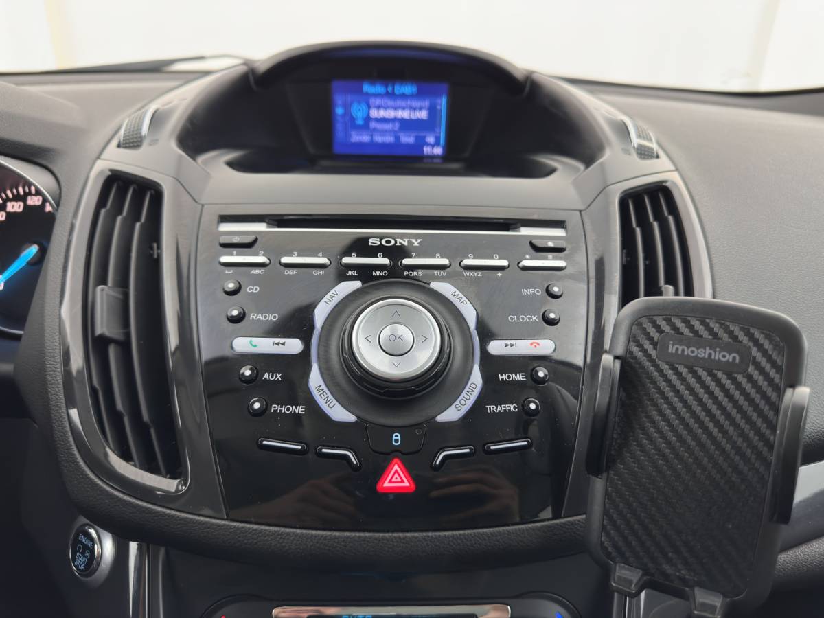 Ford Kuga Ford Kuga 1.6 Titanium Individual Bodystyling Pack AWD Aut. *LEATHER-FABRIC | XENON | SONY-AUDIO | HEATED-COMFORTSEATS | NAVI-FULLMAP | KEYLESS | CAMERA | PRIVACY-GLASS | ECC | PDC | CRUISE | TOWBAR | 18”ALU*