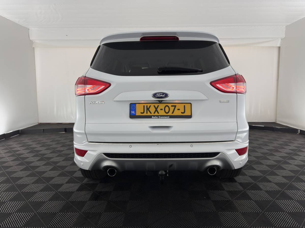 Ford Kuga Ford Kuga 1.6 Titanium Individual Bodystyling Pack AWD Aut. *LEATHER-FABRIC | XENON | SONY-AUDIO | HEATED-COMFORTSEATS | NAVI-FULLMAP | KEYLESS | CAMERA | PRIVACY-GLASS | ECC | PDC | CRUISE | TOWBAR | 18”ALU*