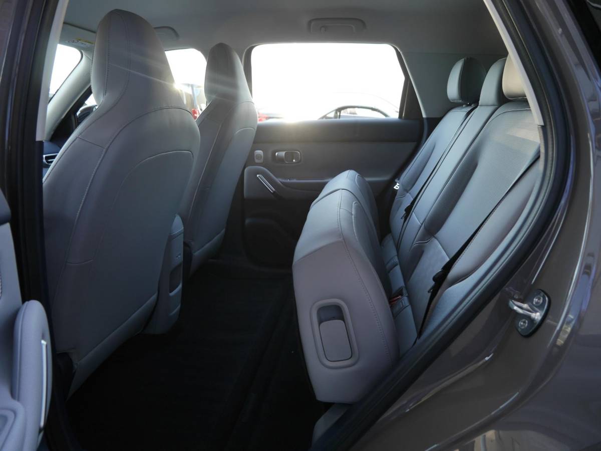 Leapmotor B03X Leapmotor B03X ProMax Design 53 kWh | Nieuw | Hoge instap | Camera | 18inch velgen | Carplay | Navigatie | Keyless entry en start