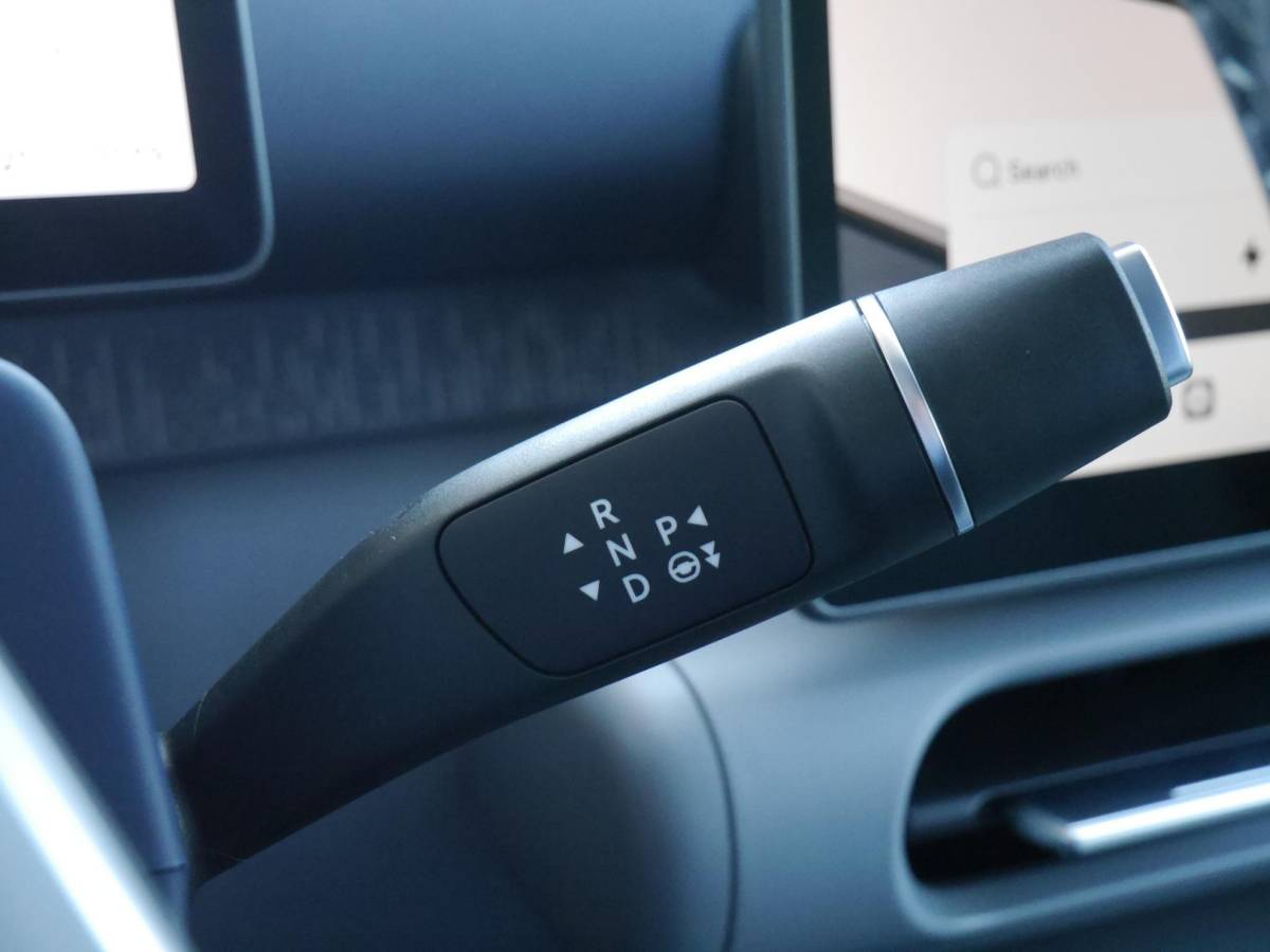 Leapmotor B03X Leapmotor B03X ProMax Design 53 kWh | Nieuw | Hoge instap | Camera | 18inch velgen | Carplay | Navigatie | Keyless entry en start