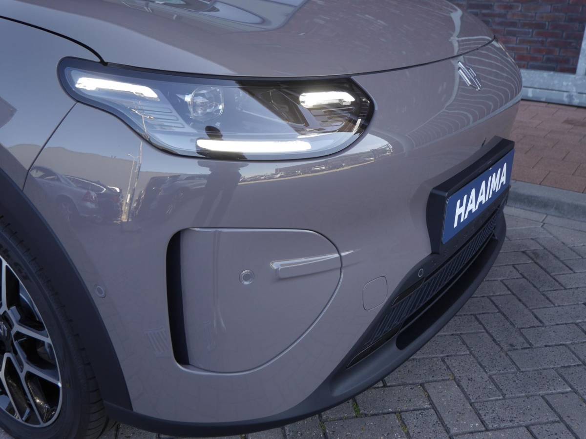Leapmotor B03X Leapmotor B03X ProMax Design 53 kWh | Nieuw | Hoge instap | Camera | 18inch velgen | Carplay | Navigatie | Keyless entry en start