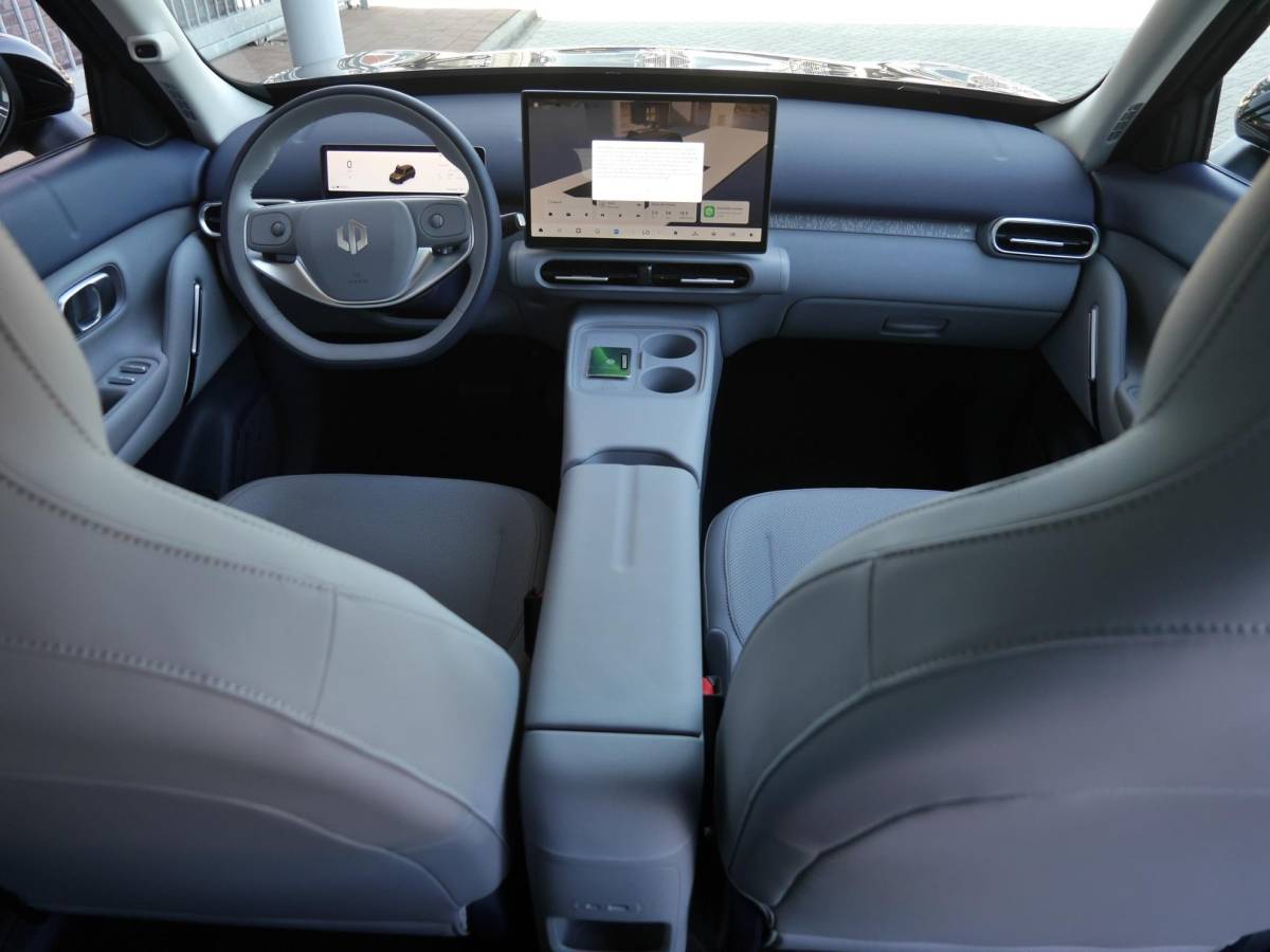 Leapmotor B03X Leapmotor B03X ProMax Design 53 kWh | Nieuw | Hoge instap | Camera | 18inch velgen | Carplay | Navigatie | Keyless entry en start