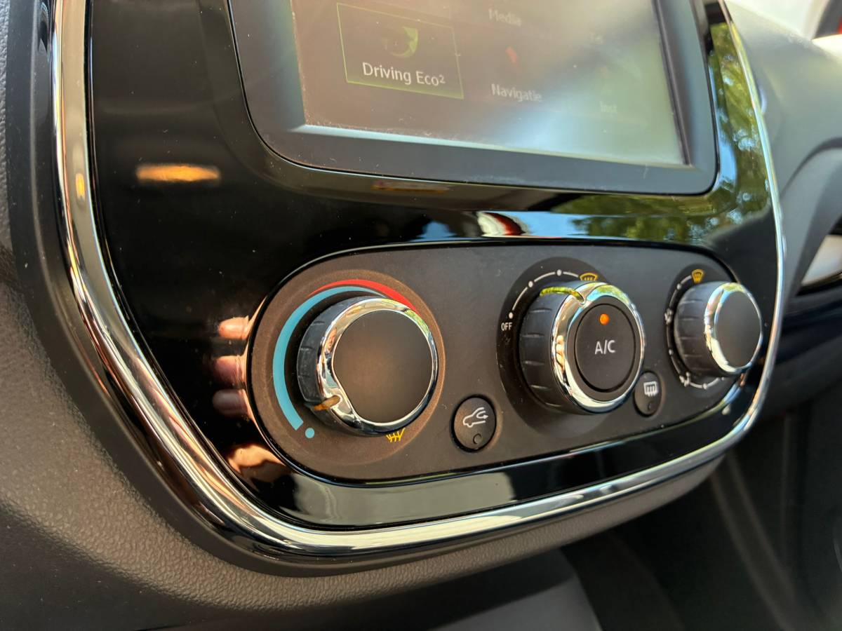 Renault Captur Renault Captur 0.9 TCe Limited | 1e eigenaar | Dealer onderhoud nu €7.450,-!!