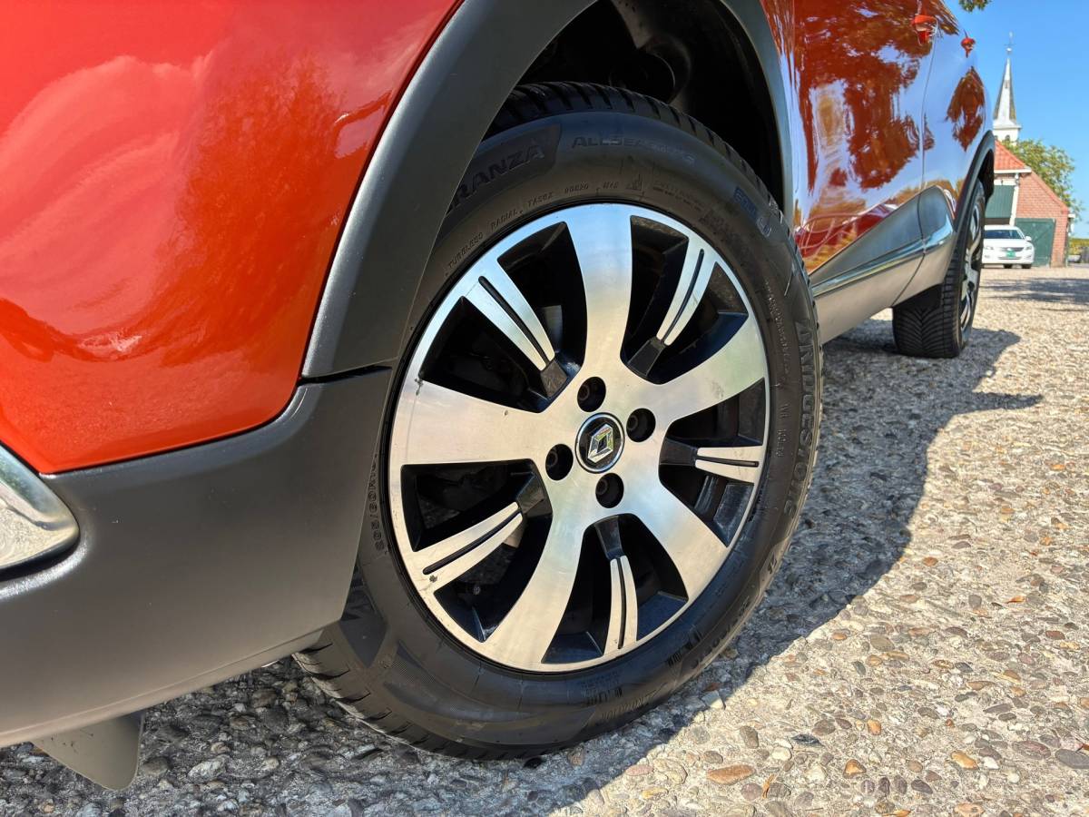 Renault Captur Renault Captur 0.9 TCe Limited | 1e eigenaar | Dealer onderhoud nu €7.450,-!!