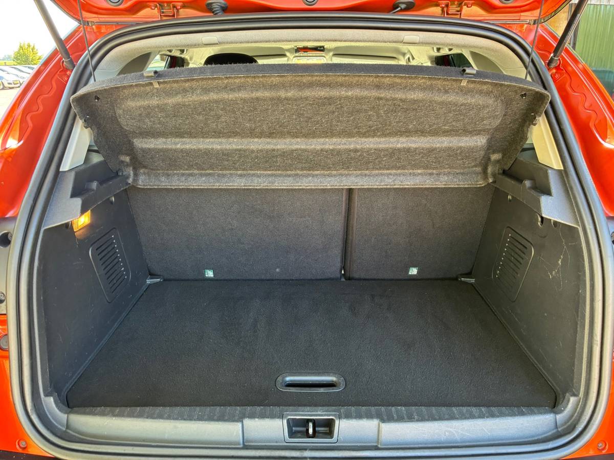 Renault Captur Renault Captur 0.9 TCe Limited | 1e eigenaar | Dealer onderhoud nu €7.450,-!!
