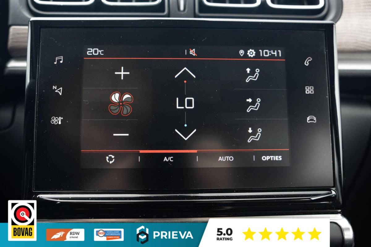 Citroën C3 Citroen C3 1.2 PureTech Shine | Cruise Control | Camera |