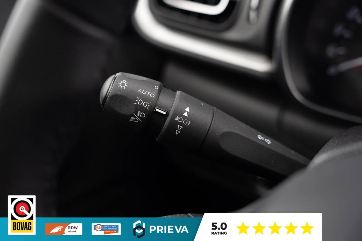 Citroën C3 Citroen C3 1.2 PureTech Shine | Cruise Control | Camera |