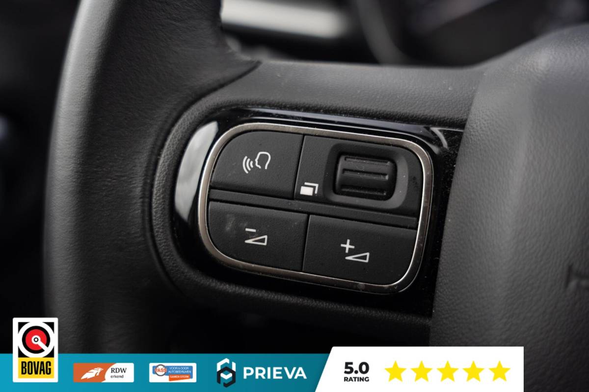 Citroën C3 Citroen C3 1.2 PureTech Shine | Cruise Control | Camera |