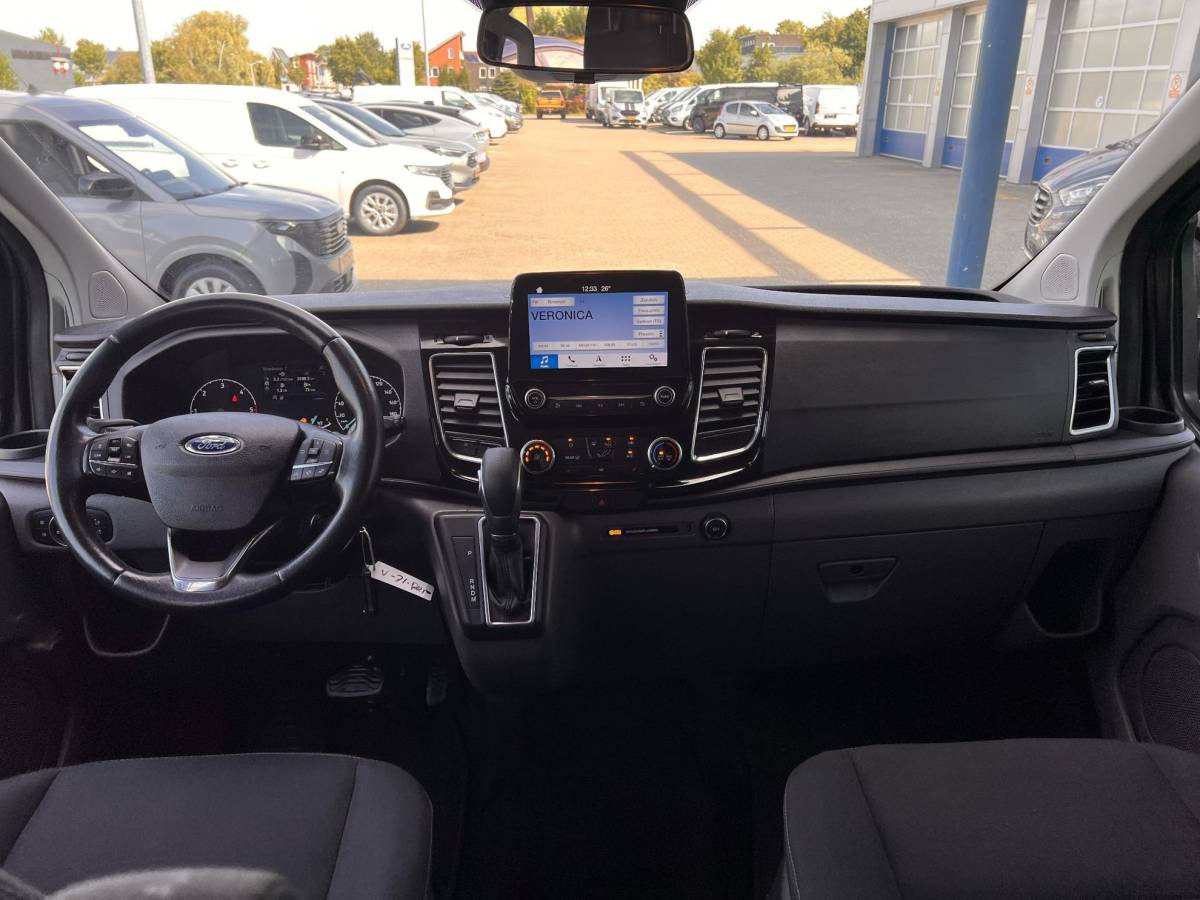Ford Transit Custom Ford Transit Custom 320 2.0 TDCI L2H1 Limited DC | 125.000 KM | Betimmerde Laadruimte | Navigatie | Adaptieve Cruise Control | Stoelverwarming |