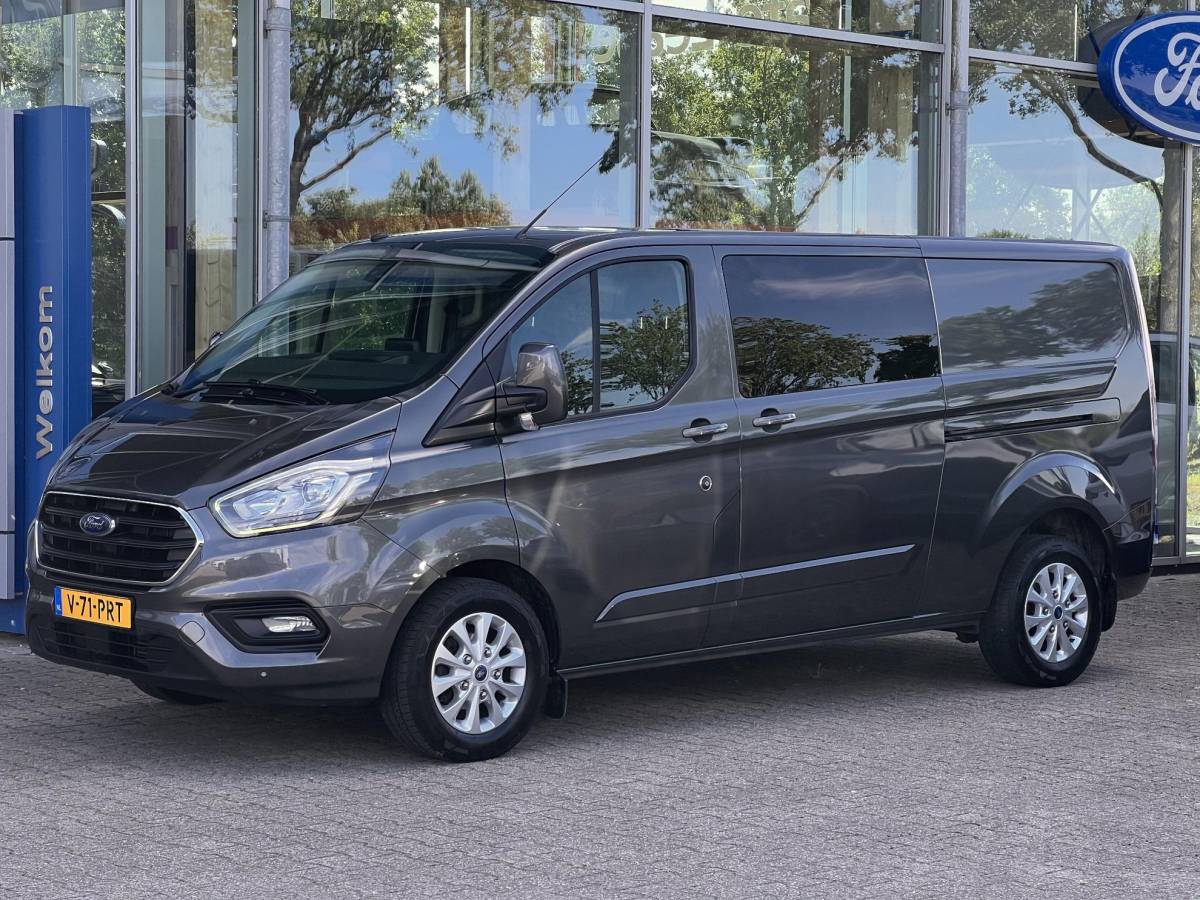 Ford Transit Custom Ford Transit Custom 320 2.0 TDCI L2H1 Limited DC | 125.000 KM | Betimmerde Laadruimte | Navigatie | Adaptieve Cruise Control | Stoelverwarming |