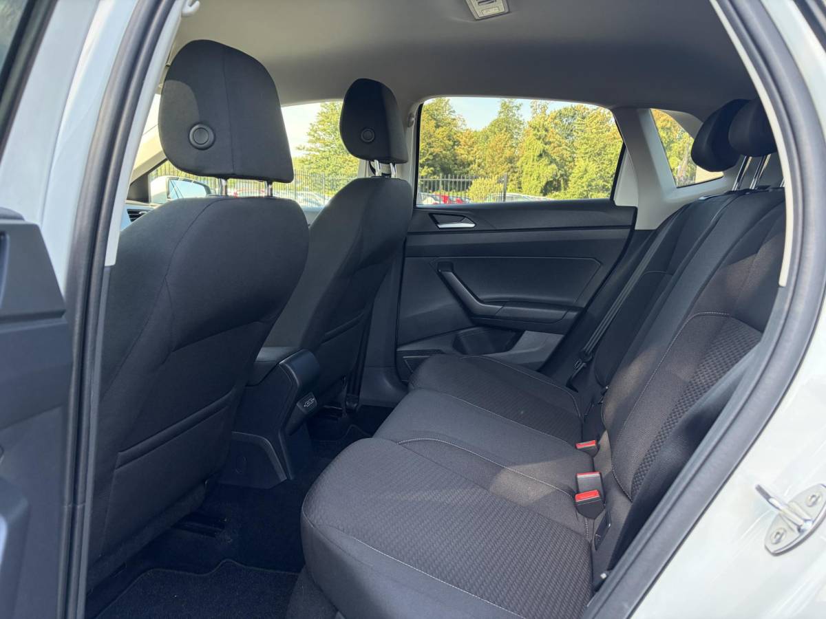 Volkswagen Polo Volkswagen Polo 1.0 MPI Comfortline ✓2e Eigenaar✓Camera✓Carplay✓Clima✓Cruise✓Zeer Zuinig✓Weinig km✓N.A.P✓Apk tot 02-2027