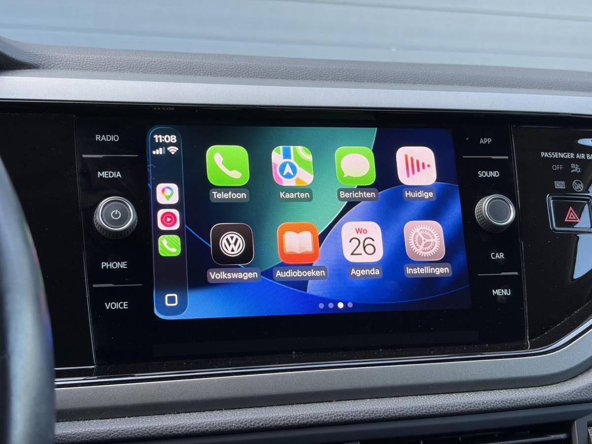 Volkswagen Polo Volkswagen Polo 1.0 MPI Comfortline ✓2e Eigenaar✓Camera✓Carplay✓Clima✓Cruise✓Zeer Zuinig✓Weinig km✓N.A.P✓Apk tot 02-2027