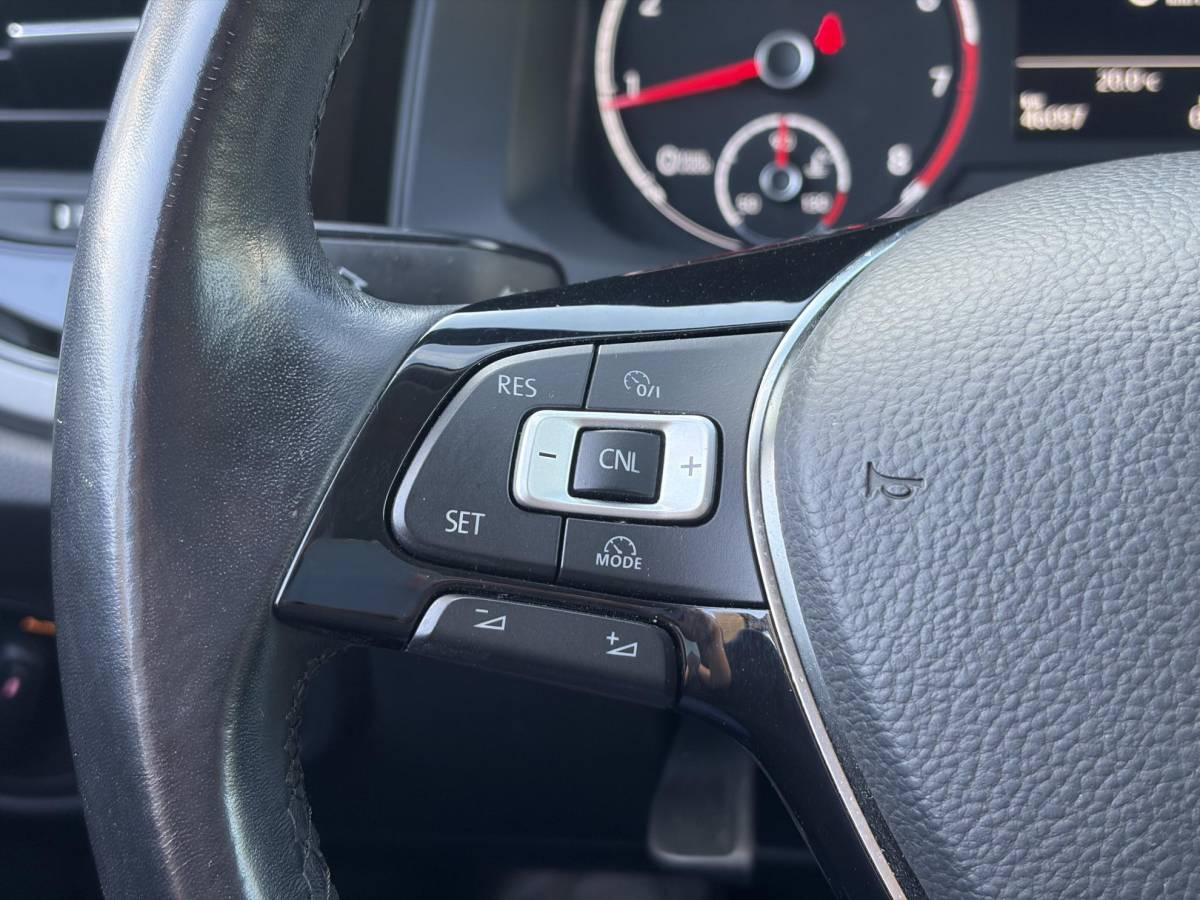 Volkswagen Polo Volkswagen Polo 1.0 MPI Comfortline ✓2e Eigenaar✓Camera✓Carplay✓Clima✓Cruise✓Zeer Zuinig✓Weinig km✓N.A.P✓Apk tot 02-2027