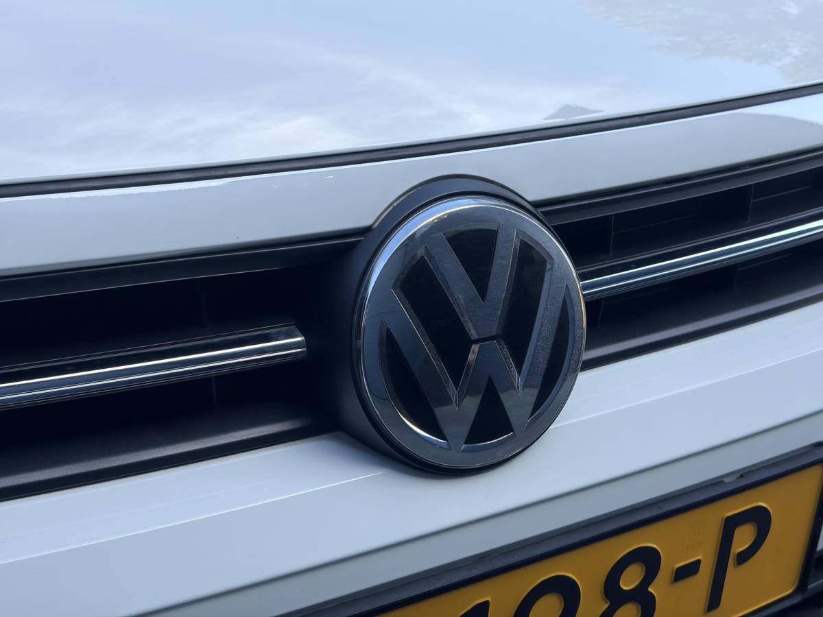 Volkswagen Polo Volkswagen Polo 1.0 MPI Comfortline ✓2e Eigenaar✓Camera✓Carplay✓Clima✓Cruise✓Zeer Zuinig✓Weinig km✓N.A.P✓Apk tot 02-2027