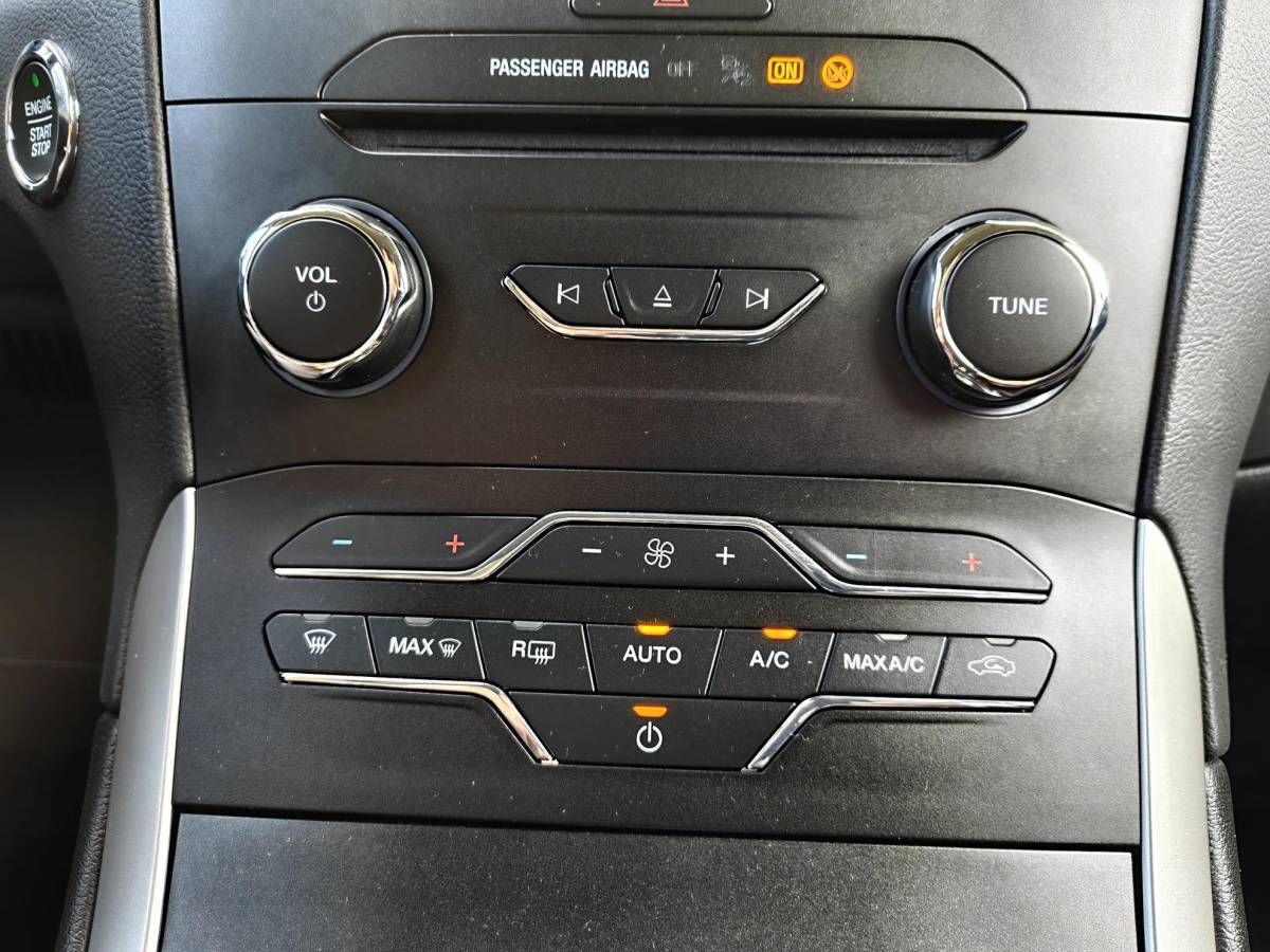 Ford S-Max Ford S-Max 2.5i HEV 7P AUTOMAAT | CLIMA | NAVI | CRUISE | CAMERA | SENSOREN |
