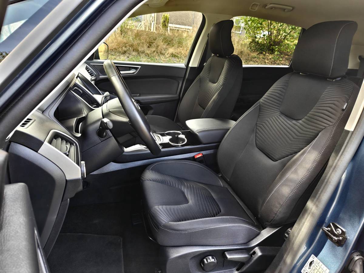 Ford S-Max Ford S-Max 2.5i HEV 7P AUTOMAAT | CLIMA | NAVI | CRUISE | CAMERA | SENSOREN |