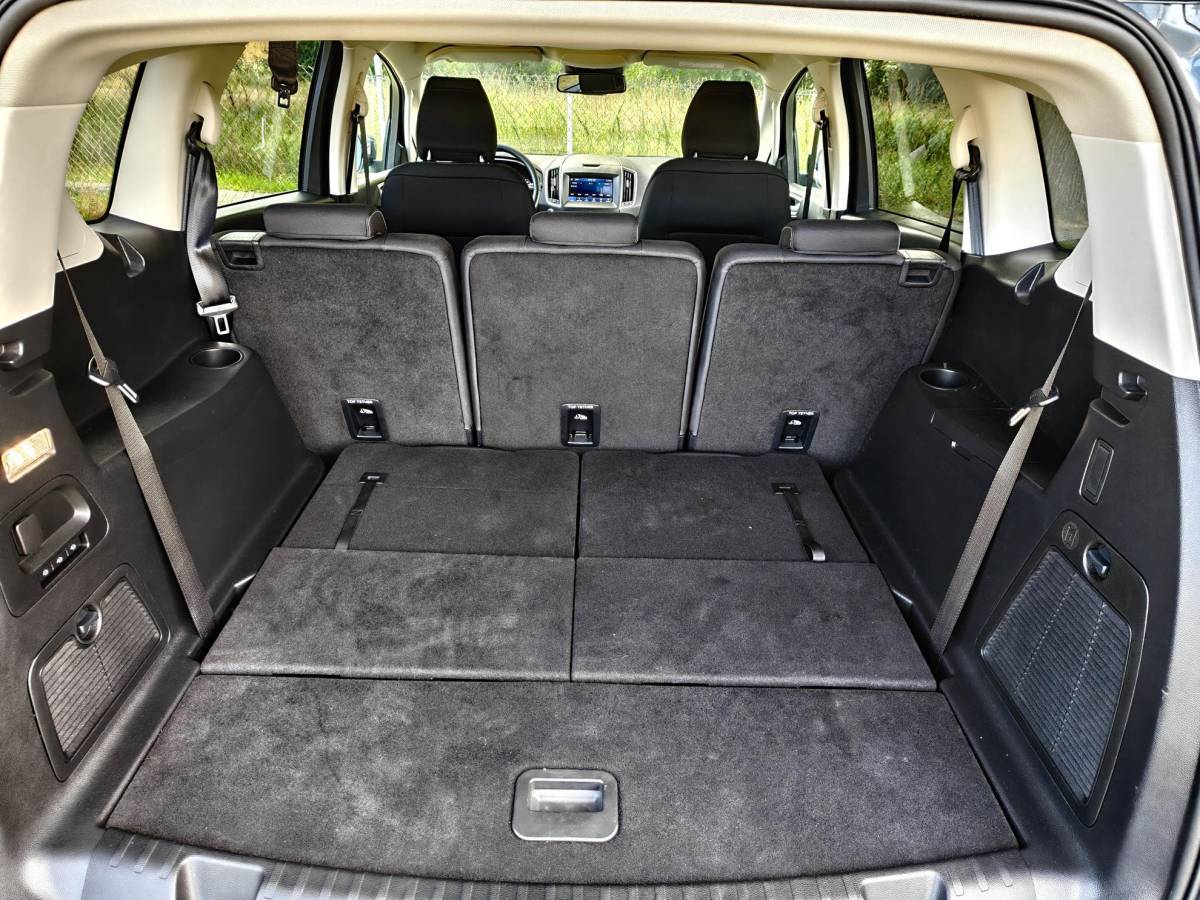 Ford S-Max Ford S-Max 2.5i HEV 7P AUTOMAAT | CLIMA | NAVI | CRUISE | CAMERA | SENSOREN |