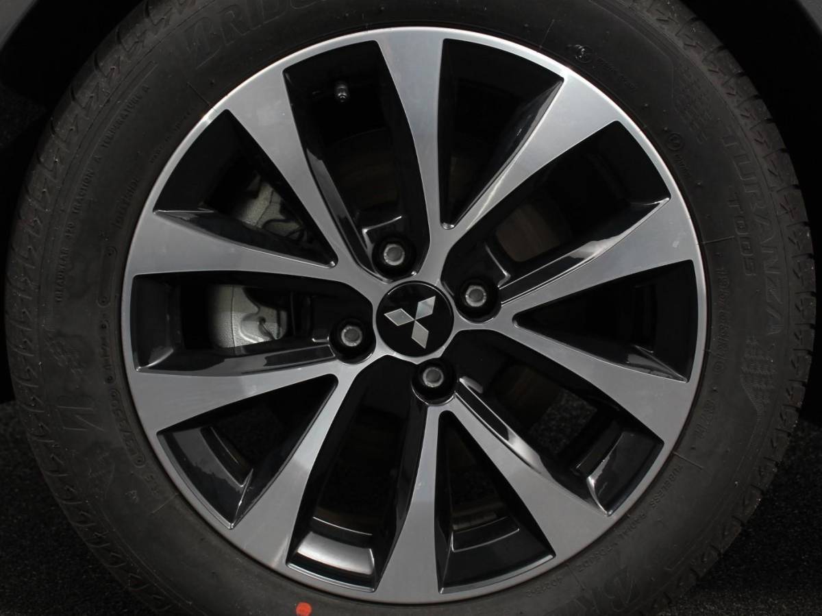 Mitsubishi Colt Mitsubishi Colt 1.6 HEV Automaat Intense Apple Carplay/Android Auto Camera Climate Control Cruise Control Lichtmetalen velgen Digitale Cockpit