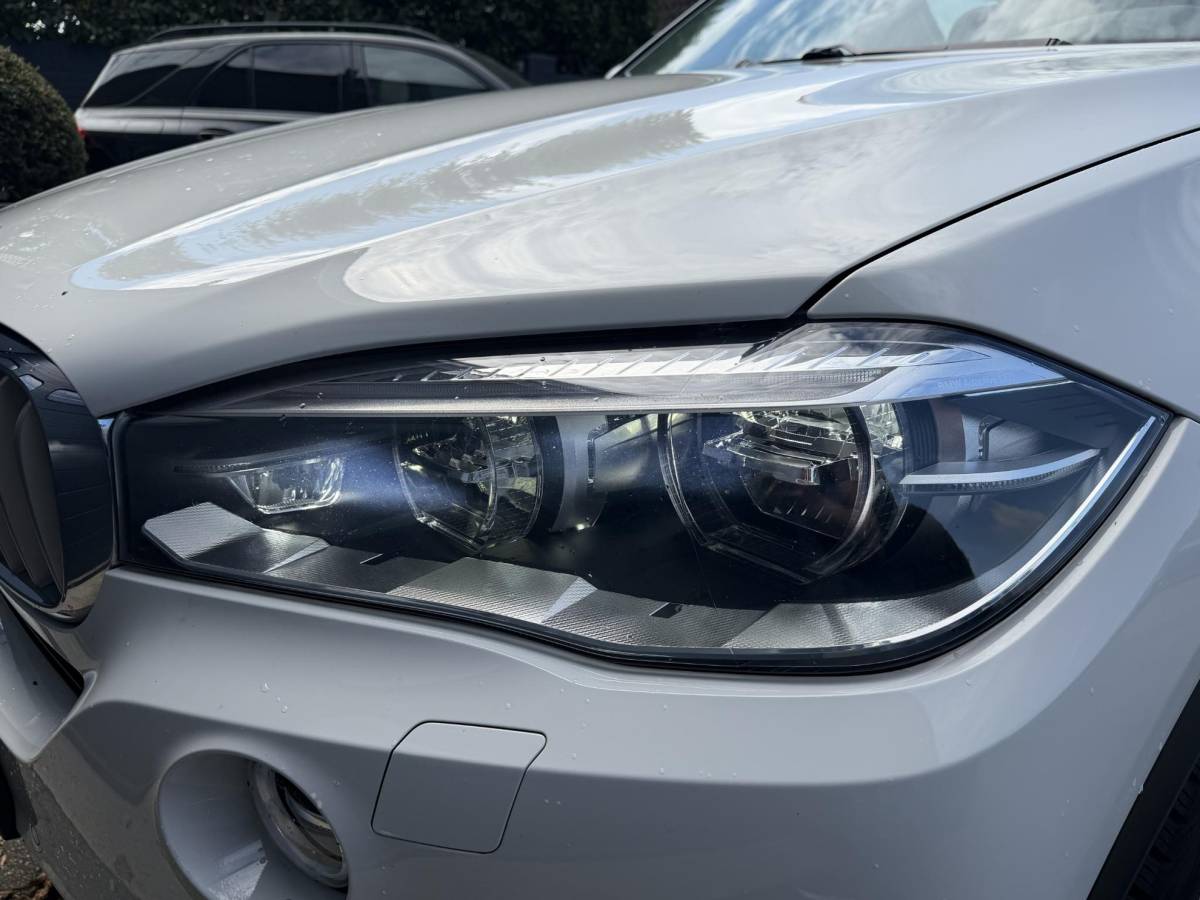 BMW X5 BMW X5 xDrive40e | Panoramadak | Head-Up Display | Camera | Elektrische Trekhaak | Elektrische Achterklep |