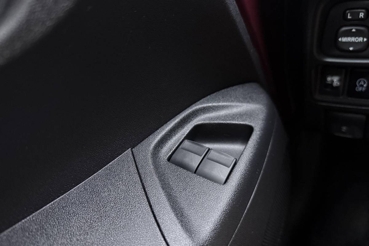 Peugeot 108 Peugeot 108 1.0 e-VTi Allure 68pk | 5 Deurs | Climate Control | Camera | Lichtmetalen Velgen | Bluetooth | Dealeronderhouden