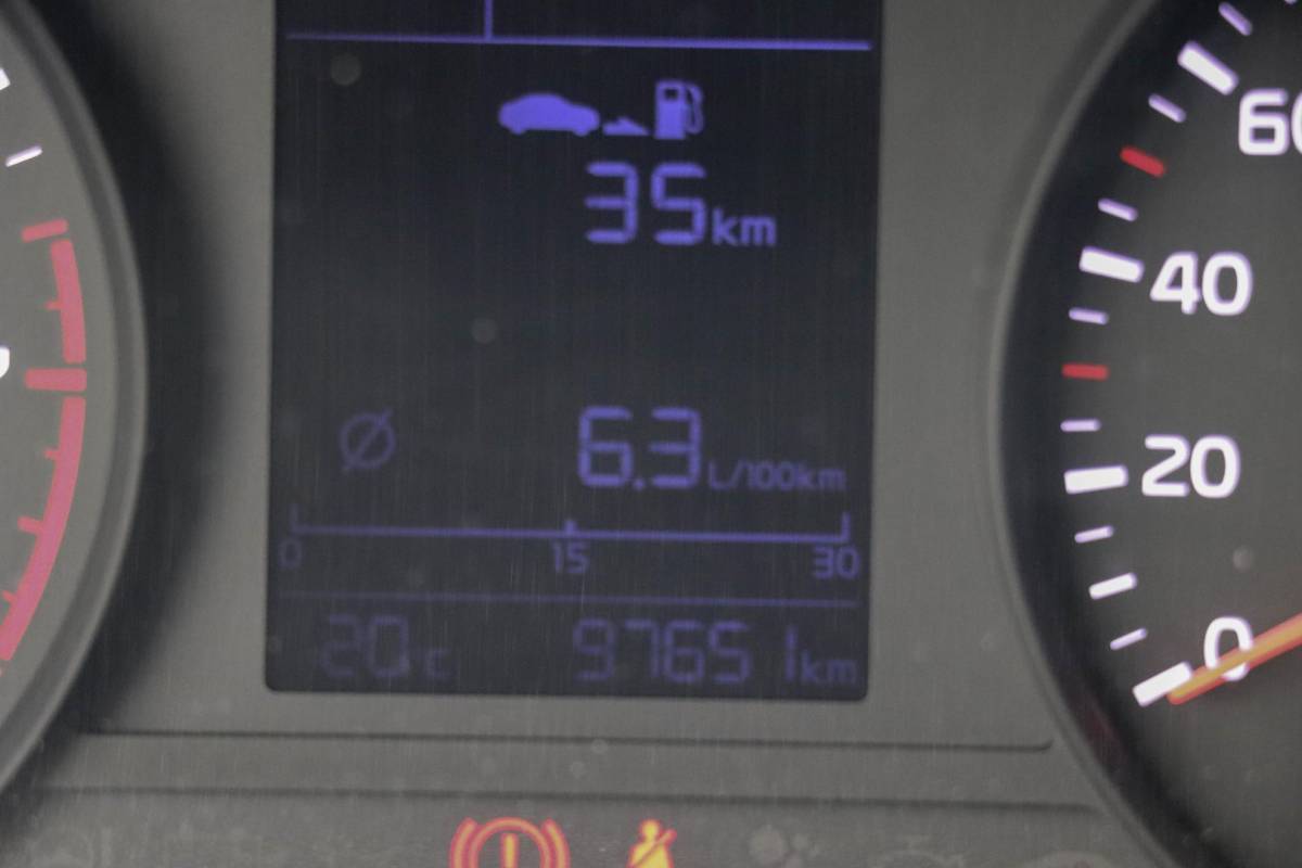 Kia Stonic Kia Stonic 1.0 T-GDi DynamicLine | Camera | Navigatie | Trekhaak | Cruise Control