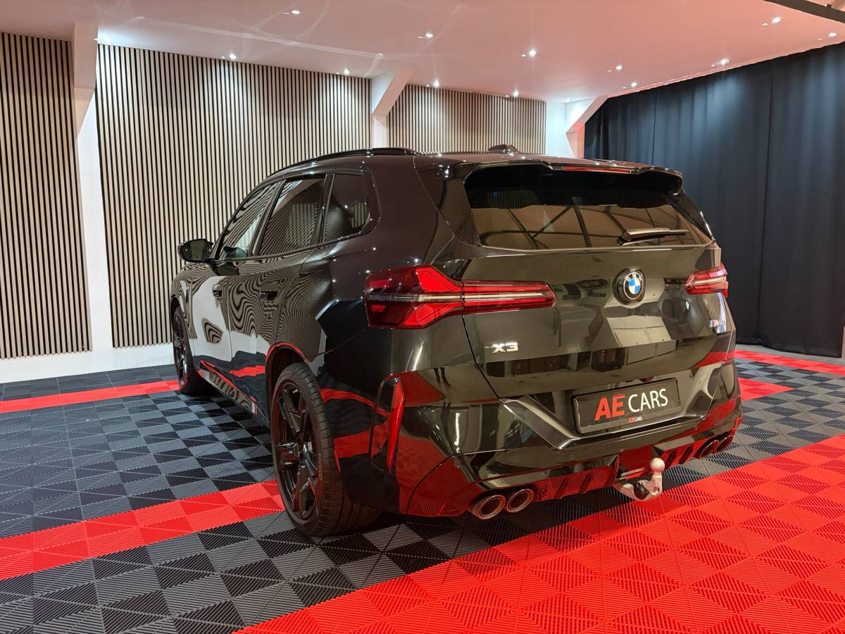 BMW X3 BMW X3 M50 398pk Aut 2025 Zwart M Sportpakket Pro | Pano |