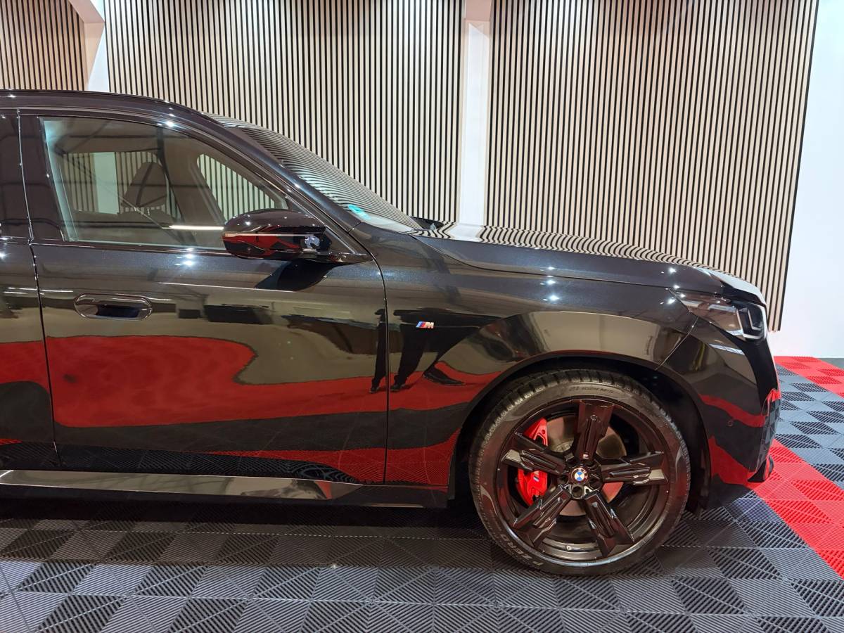 BMW X3 BMW X3 M50 398pk Aut 2025 Zwart M Sportpakket Pro | Pano |