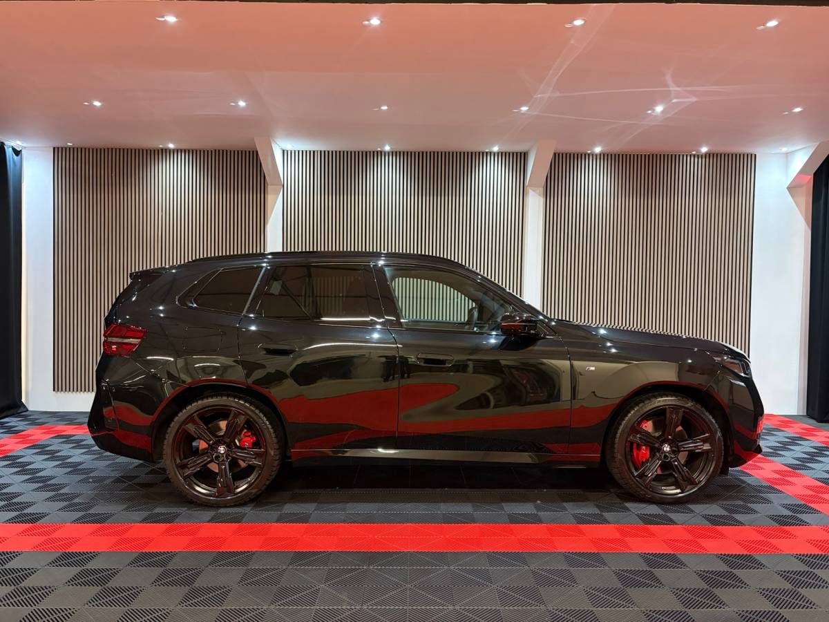 BMW X3 BMW X3 M50 398pk Aut 2025 Zwart M Sportpakket Pro | Pano |