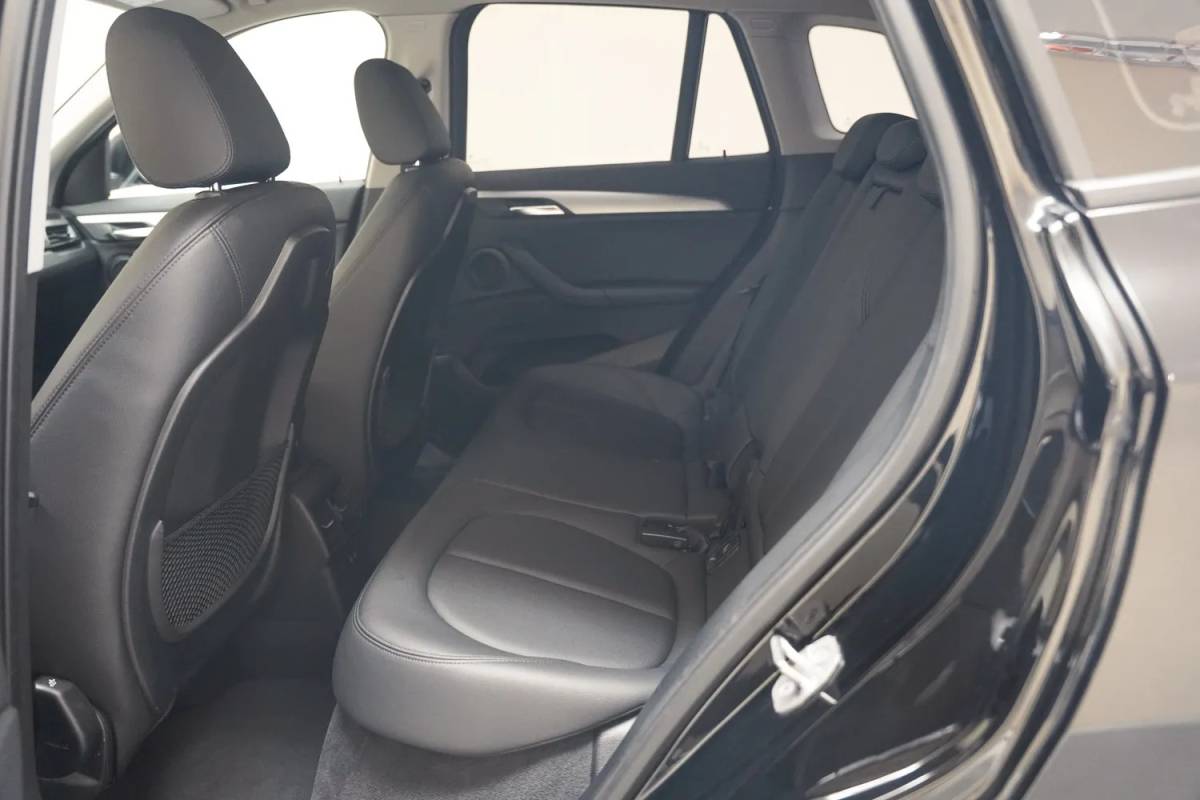 BMW X1 BMW X1 xDrive25e High Executive Aut. [ Head-up Leder Camera Stoelverwarming ]