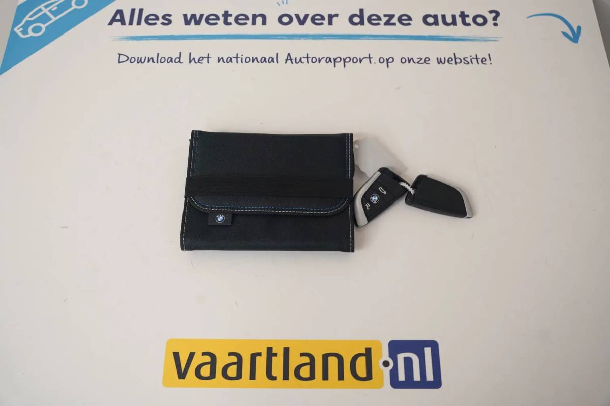 BMW X1 BMW X1 xDrive25e High Executive Aut. [ Head-up Leder Camera Stoelverwarming ]