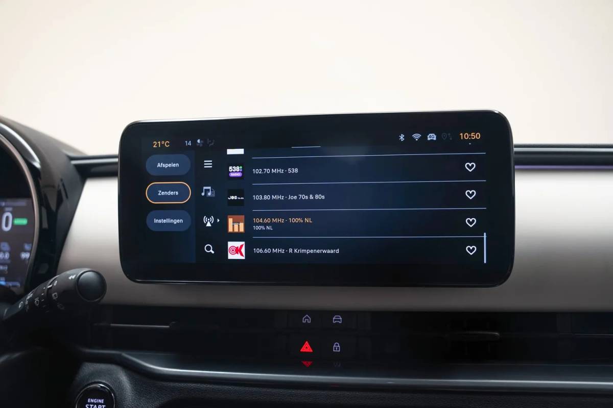 Fiat 600 Fiat 600 600e La Prima 54 kWh [ Navi Camera Apple / Android Leder Stoelverwarming ]