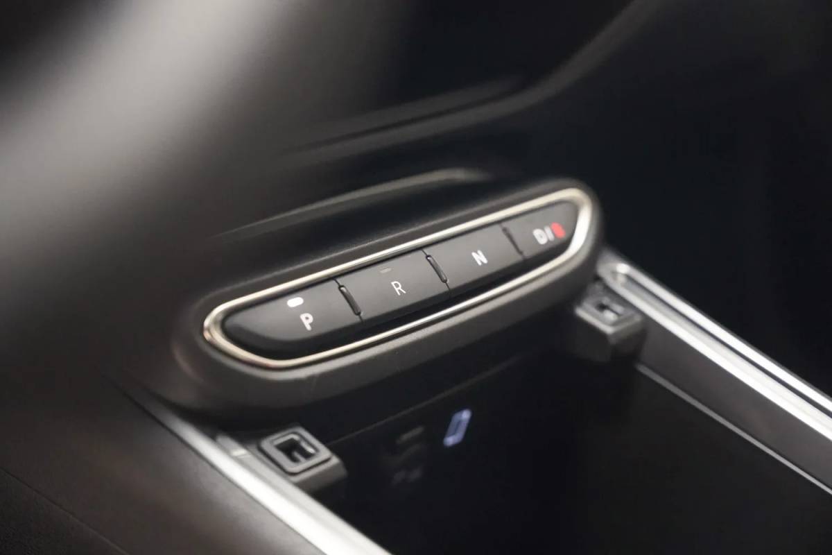 Fiat 600 Fiat 600 600e La Prima 54 kWh [ Navi Camera Apple / Android Leder Stoelverwarming ]