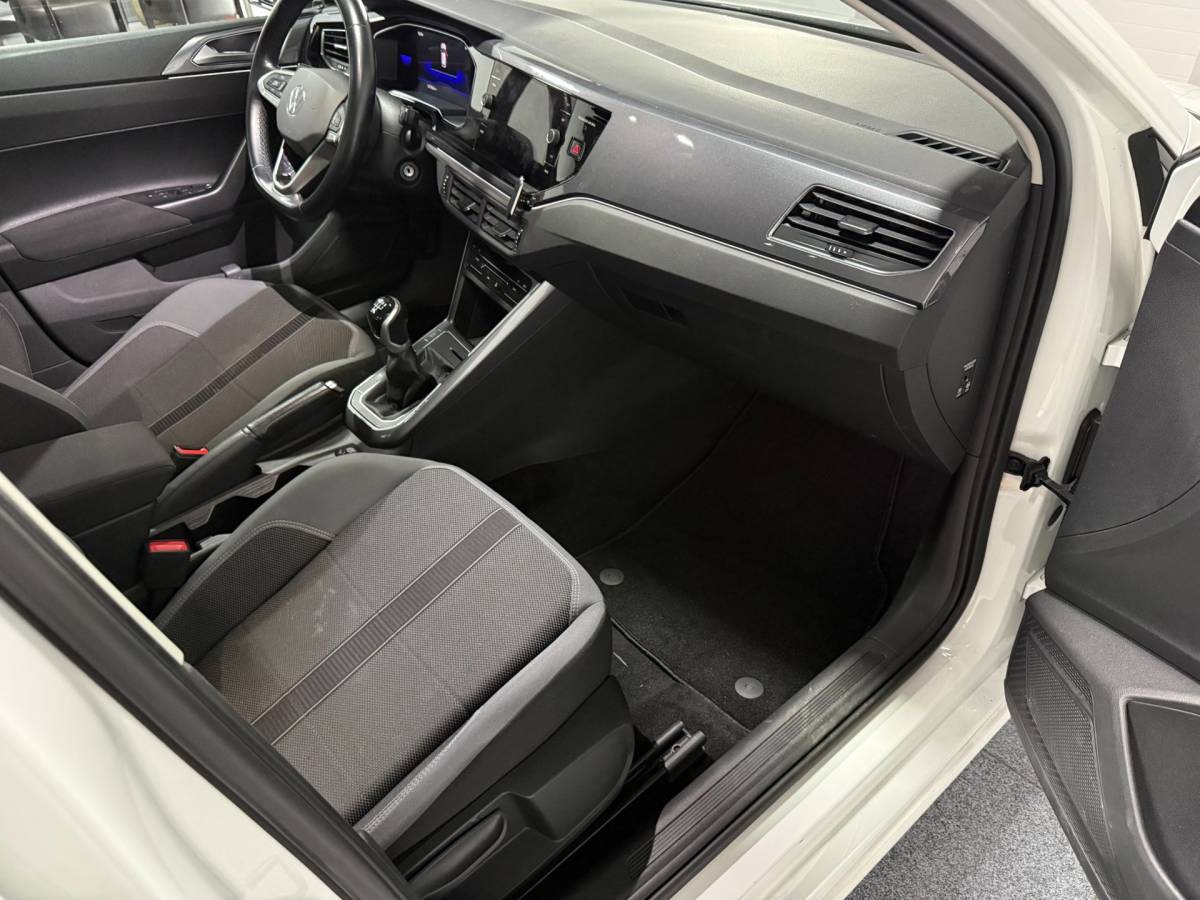 Volkswagen Polo Volkswagen Polo 1.0 TSI Style 1e Eig Apple-Carplay Xenon Virtual Dashboard.