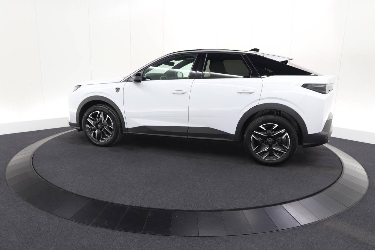 Peugeot 3008 Peugeot 3008 1.2 Hybrid 136 GT | Elektrische Kofferklep | Camera | Adaptieve Cruise Control | Apple CarPlay