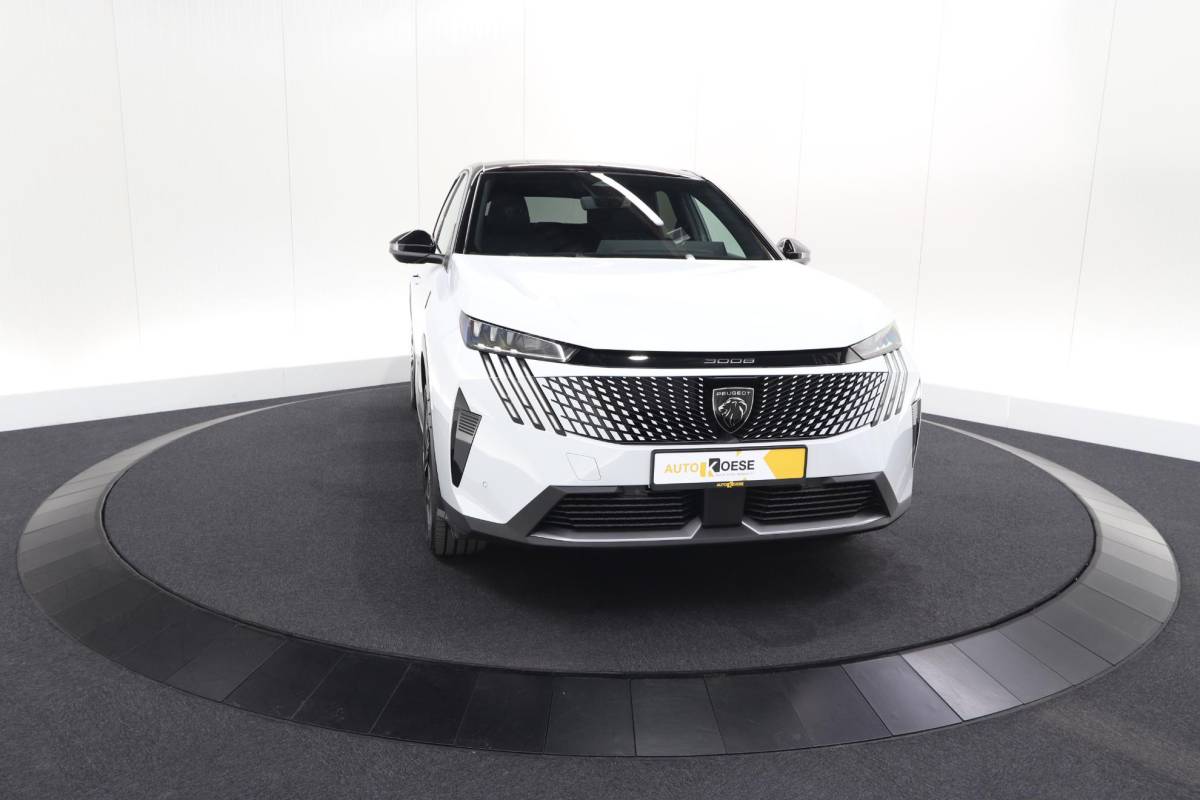 Peugeot 3008 Peugeot 3008 1.2 Hybrid 136 GT | Elektrische Kofferklep | Camera | Adaptieve Cruise Control | Apple CarPlay
