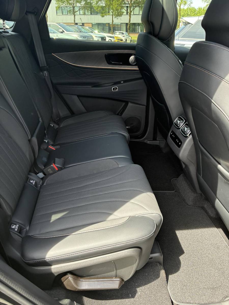 Jaecoo 8 Jaecoo 8 AWD PHEV Luxury 5 Persoons | DEMO | ECC | Panoramadak | Leder | Alle Opties