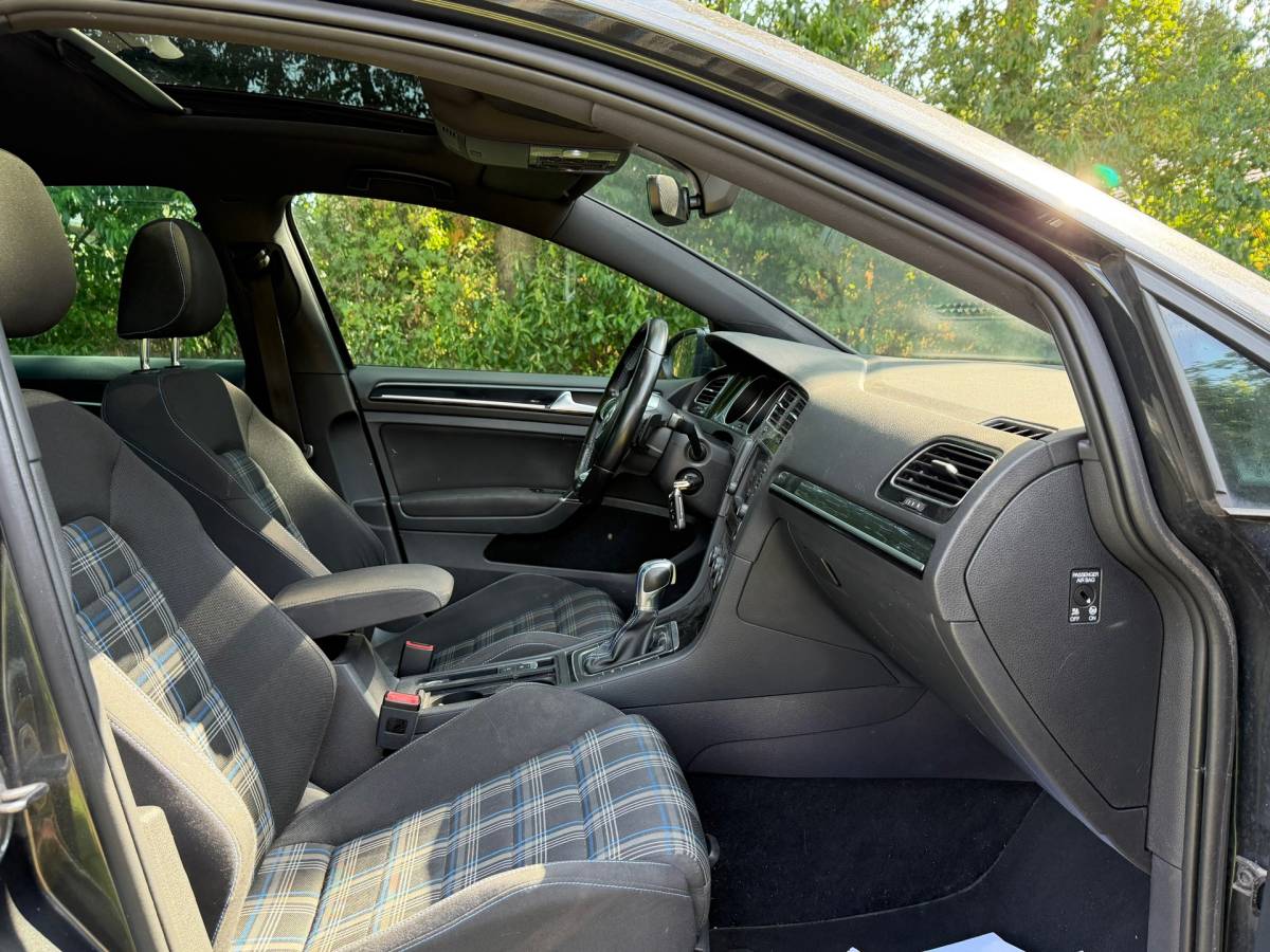Volkswagen Golf Volkswagen Golf 1.4 TSI GTE Connected Series | Storing hybride systeem !!!