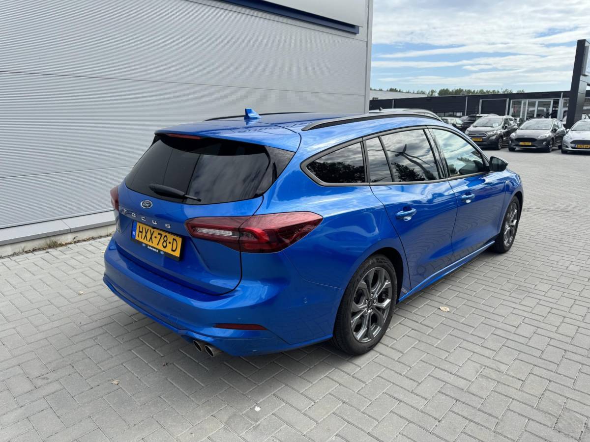 Ford Focus Ford Focus Wagon 1.0 EcoBoost Hybrid ST Line 155pk | Winterpack | Driver Assistance Pack | Orig. NL auto
