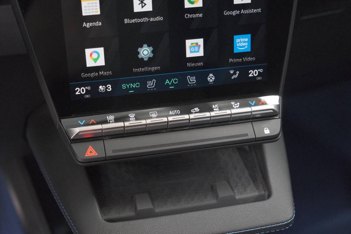 Renault Megane E-Tech Renault Megane E-Tech comfort range esprit alpine 60 kWh | 98,4% SOH | 360 Camera | Adaptieve Cruise Control & Go | Dodehoekdetectie