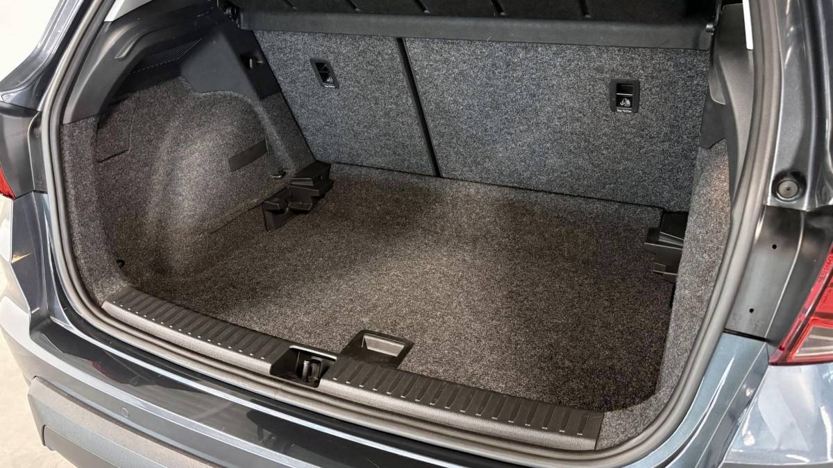 SEAT Arona SEAT Arona 1.0 TSI Style Business Intense | niet in gerookt | complete historie
