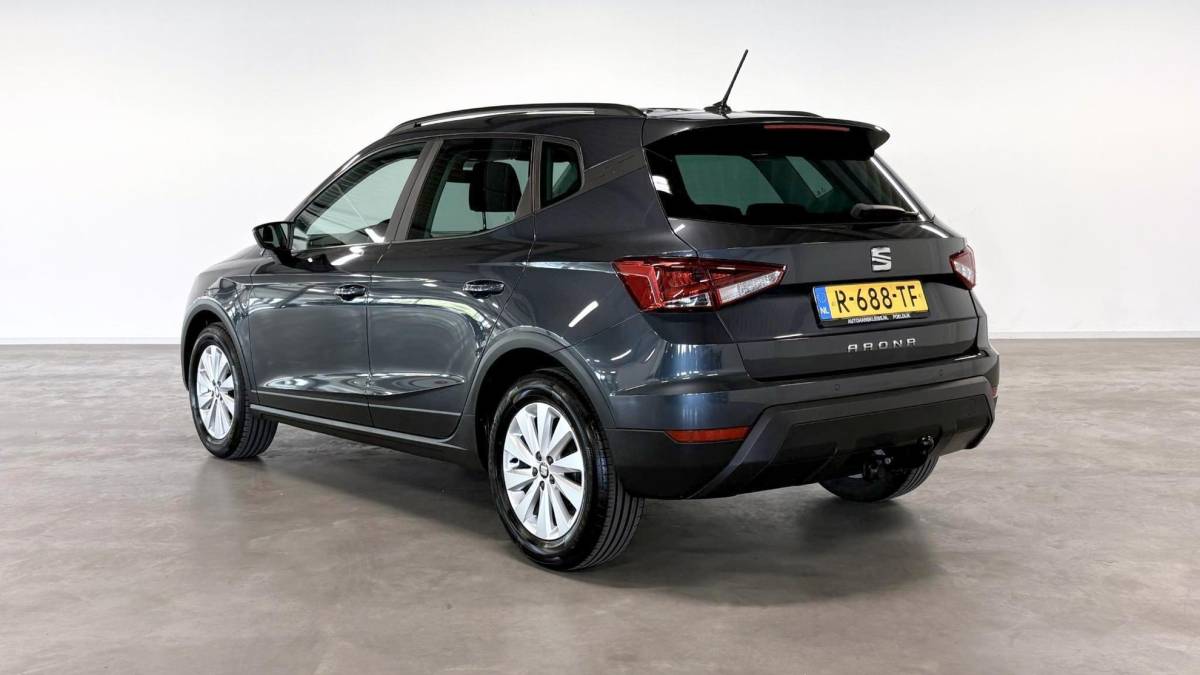 SEAT Arona SEAT Arona 1.0 TSI Style Business Intense | niet in gerookt | complete historie
