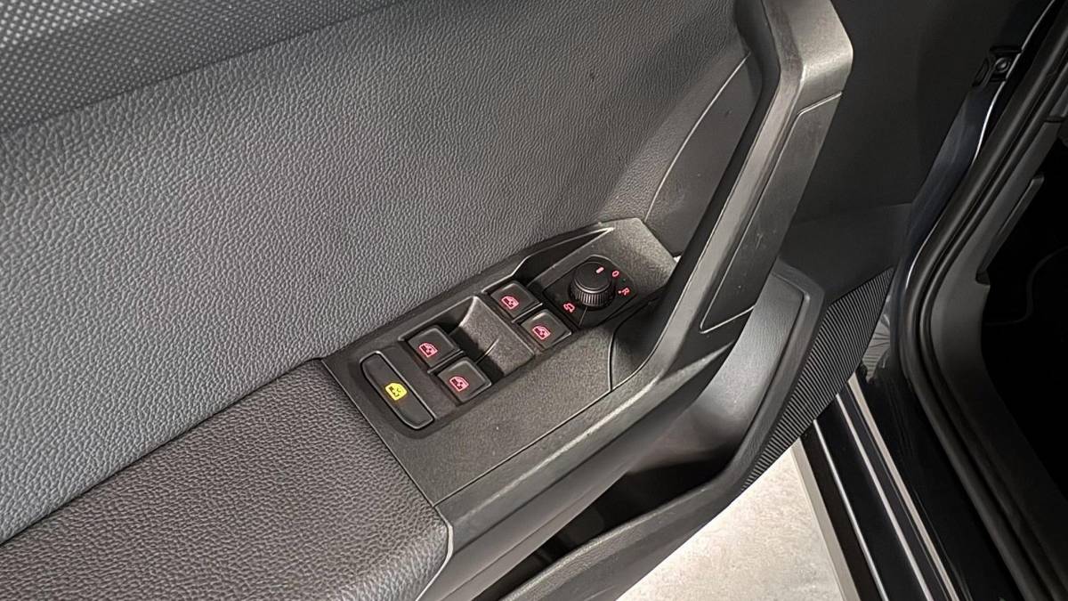 SEAT Arona SEAT Arona 1.0 TSI Style Business Intense | niet in gerookt | complete historie