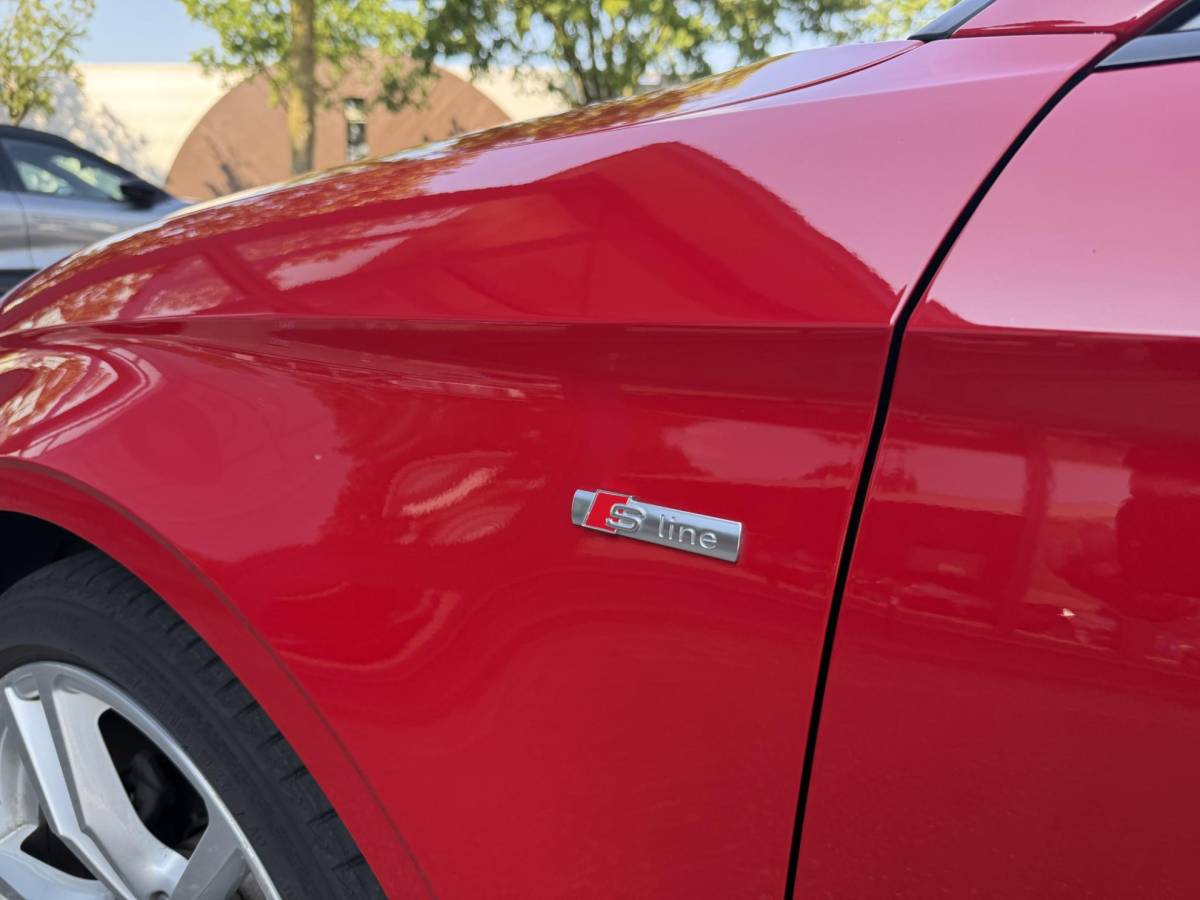 Audi A3 Audi A3 Limousine 35 TFSI CoD Advance Sport S-LINE BINNEN + BUITEN| PANO| STOELVERWARMING| LED| 2E EIGENAAR| ORIGINEEL NEDERLANDS NAP| DIGITAAL DASH| CARPLAY|