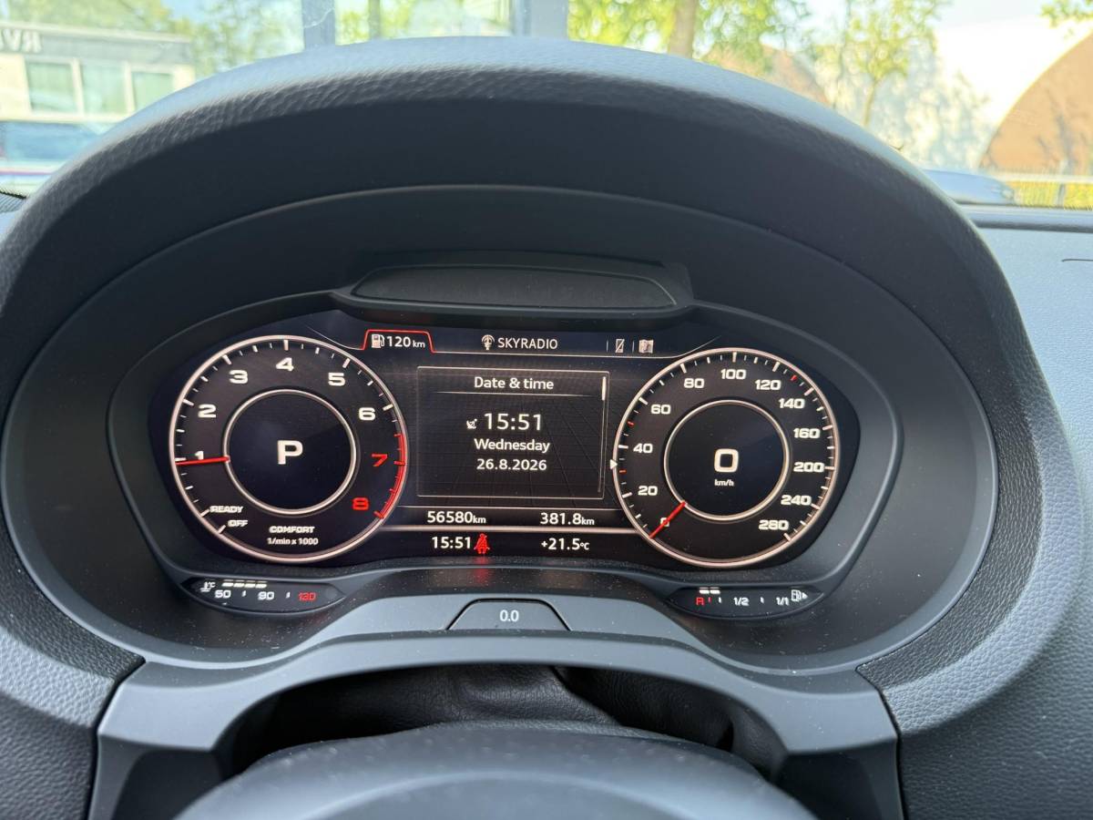 Audi A3 Audi A3 Limousine 35 TFSI CoD Advance Sport S-LINE BINNEN + BUITEN| PANO| STOELVERWARMING| LED| 2E EIGENAAR| ORIGINEEL NEDERLANDS NAP| DIGITAAL DASH| CARPLAY|