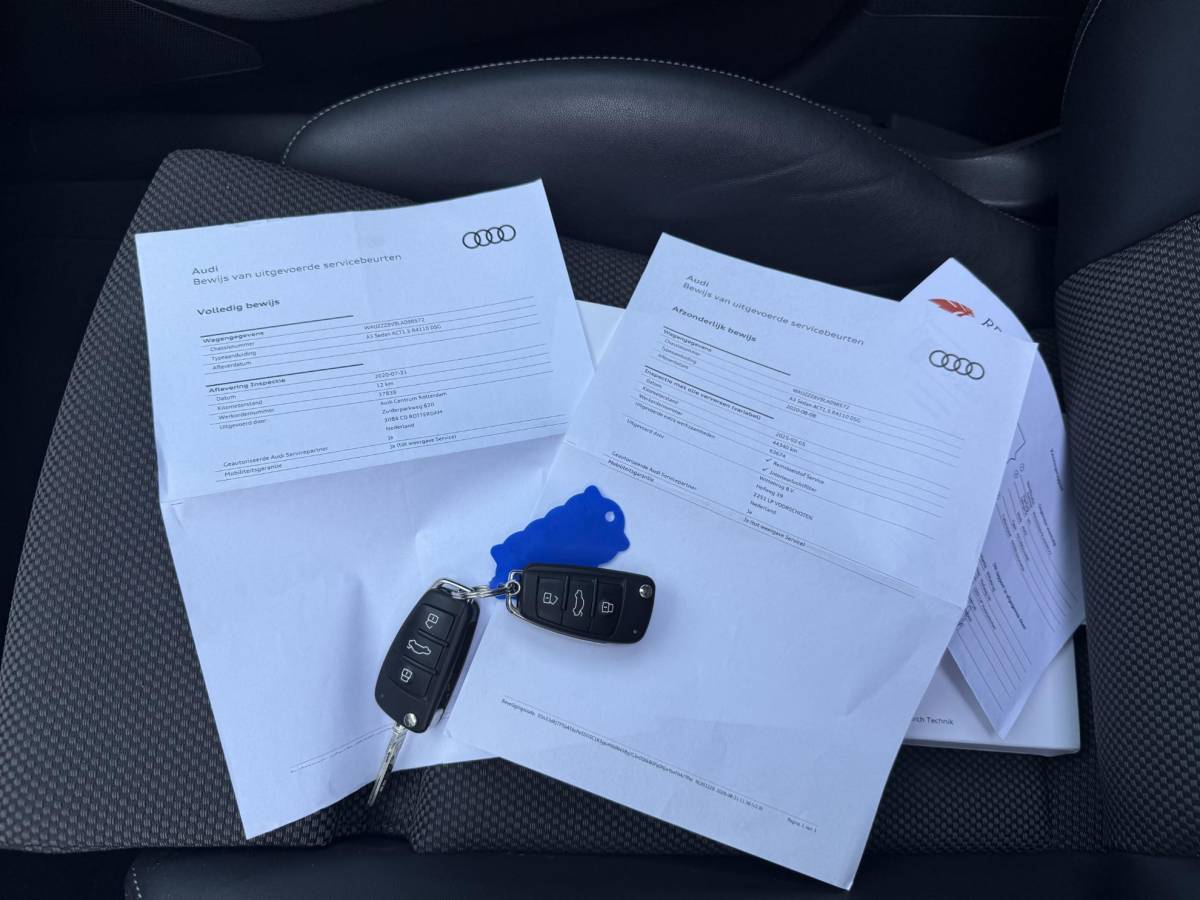 Audi A3 Audi A3 Limousine 35 TFSI CoD Advance Sport S-LINE BINNEN + BUITEN| PANO| STOELVERWARMING| LED| 2E EIGENAAR| ORIGINEEL NEDERLANDS NAP| DIGITAAL DASH| CARPLAY|
