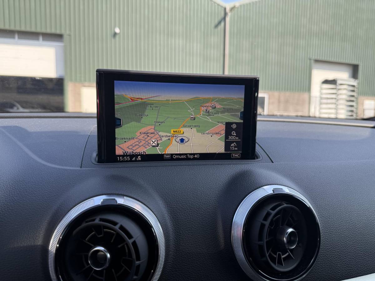 Audi A3 Audi A3 Limousine 35 TFSI CoD Advance Sport S-LINE BINNEN + BUITEN| PANO| STOELVERWARMING| LED| 2E EIGENAAR| ORIGINEEL NEDERLANDS NAP| DIGITAAL DASH| CARPLAY|