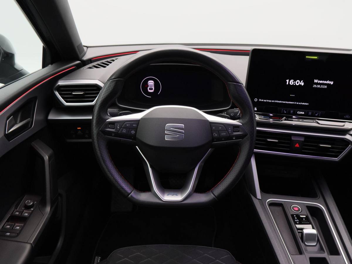 SEAT Leon SEAT Leon Sportstourer 1.5 TSi 204 Pk e-Hybrid FR Business | Stoel/Stuurverwarming | Camera | Trekhaak | Navigatie | 17 Inch | 34.512 Km !!